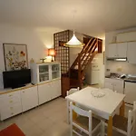 Hébergement de vacances Riviera 80 *